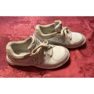 New Balance White Leather Lace Up 813 Wide Roll Bar Sneakers Walking Tennis SZ 7